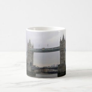 Mug avec Tower Bridge au-dessus de la Tamise
