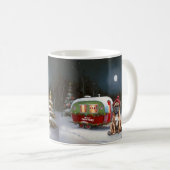 Mug Aventure de Noël de la caravane de Boxer en hiver (Devant droit)