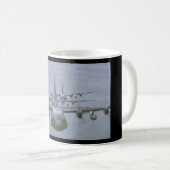 Mug Avions de C-130 Hercule Transports_Military (Devant droit)