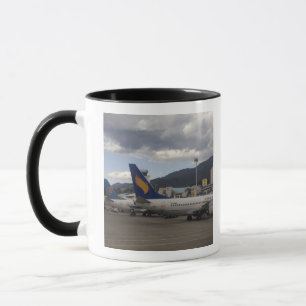 Mug Avions de ligne chinois domestiques alignés à