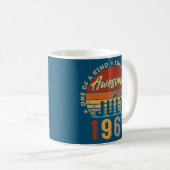 Mug Awesome Since July 1961 Vintage 61st Birthday (Devant droit)