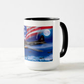Mug B17 avec la citation de Harris de bombardier (Devant droit)