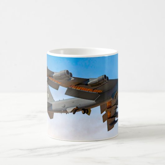 MUG B-52H STRATOFORTRESS (Centre)