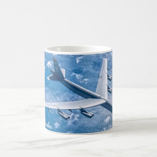 MUG B-52H STRATOFORTRESS (Centre)