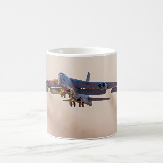 MUG B-52H STRATOFORTRESSE (Centre)