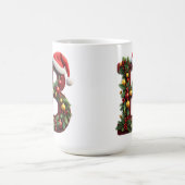 Mug B en lettre rouge décoré pour Noël (Centre)