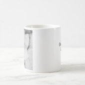 Mug B & W Photo de beau chien blanc dormant (Centre)
