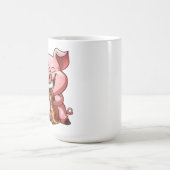 Mug Bacon de dessin animé d'un cochon mangeant une bal (Centre)