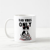 Mug "Bad Vibes Only" Drôle chat en colère (Gauche)