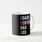 Mug Badass Certifié Du Bureau Pour Bcba Et Comportemen (Devant droit)