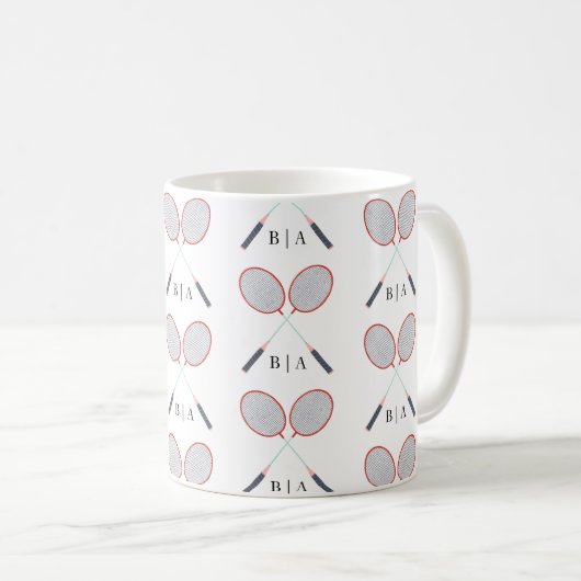 Mug Badminton de monogramme personnalisé (Devant droit)