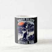 Mug Bago Bluff � The Endless Horizon of Australia (Centre)