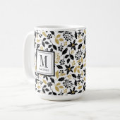 Mug Baies de houx Noir Or Nom Monogramme Noël (Devant gauche)