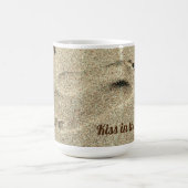 Mug Baiser sur la plage de sable (Centre)