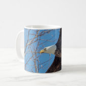 Mug Bald Eagle en vol (Devant gauche)