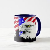 Mug Bald Eagle et drapeau américain (Devant droit)