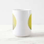 Mug Balle de Tennis Jaune moderne (Centre)