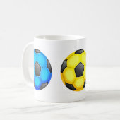 Mug Ballons de football colorés (Devant gauche)