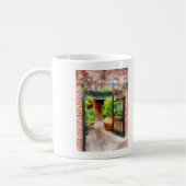 Mug Baltimore - Cour de restaurant Fells Point (Gauche)