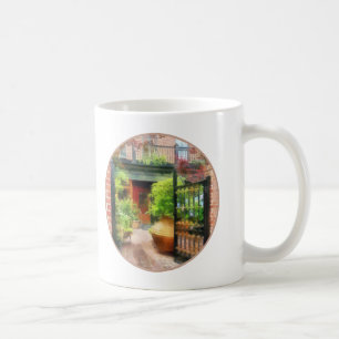 Mug Baltimore - Cour de restaurant Fells Point