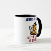 Mug Banane détective dans le manteau de tranchée solut (Devant droit)