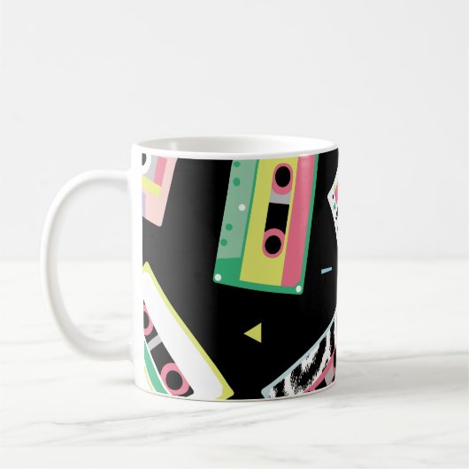 Mug Bandes audio rétro, style motif des années 80. (Gauche)