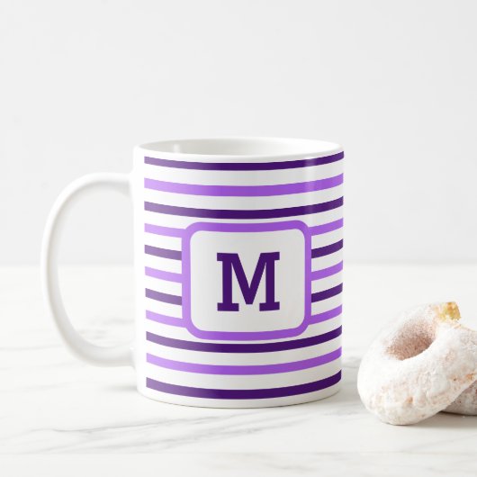 Mug Bandes mignonnes pourpres personnalisées Blanc ini (Avec donut)