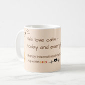 Mug Bannière de la Journée internationale du chat 2025 (Devant gauche)