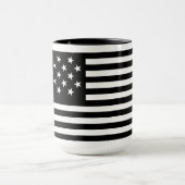Mug Bannière noire épangée par l'étoile drapeau améric (Centre)