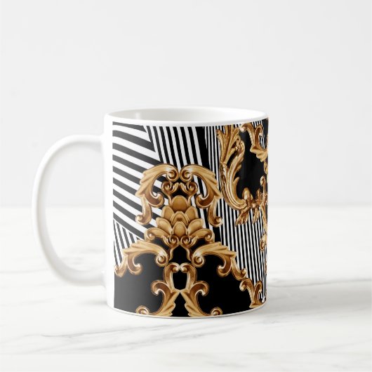 Mug Baroque doré, décoration complexe. (Gauche)