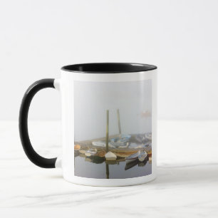 Mug Barques et brouillard matinal à Southwest Harbor,