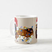 Mug Basset embrouillé dans des lumières de Noël (Devant gauche)