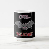 Mug Bat mignonne mais effrayant (Centre)