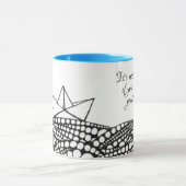 Mug Bateau en papier dessiné (Centre)