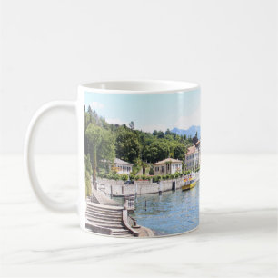 MUG BATEAU JAUNE ACCÈS PRÈS DU BÂTIMENT
