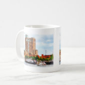 Mug Bateaux à Inner Harbour Baltimore MD (Devant gauche)