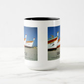 Mug Bateaux de pêche sur la plage de l'Algarve Photo (Centre)