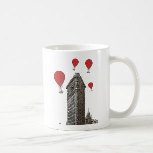 Mug Bâtiment plat de fer et ballons à air d'un rouge