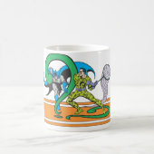 Mug Batman combat Riddler (Centre)