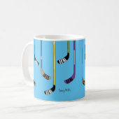 Mug Bâtons de hockey colorés (Devant gauche)