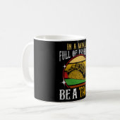 Mug "Be a Taco" dit - Humour de nourriture (Devant gauche)