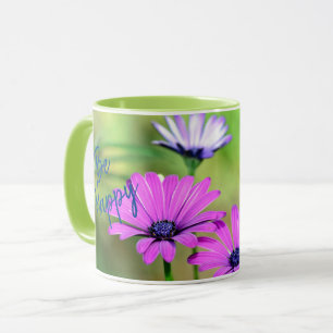 Mug Be Happy mit Blumen und Namen