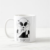 Mug Be Yourself - Funny Alien Motivational S  (Gauche)