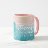 Mug Beach House Pun Élégant Script Personnalisé Nom de (Devant droit)