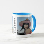 Mug "Beach Time" de l'artiste J.J. Barmettler (Devant droit)