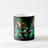 Mug Beagle Chien conduisant vélo St. Patrick's Day (Centre)