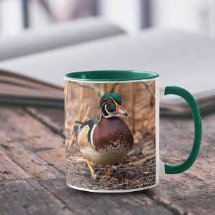 Mug Beau canard à bois marchant dans les bois