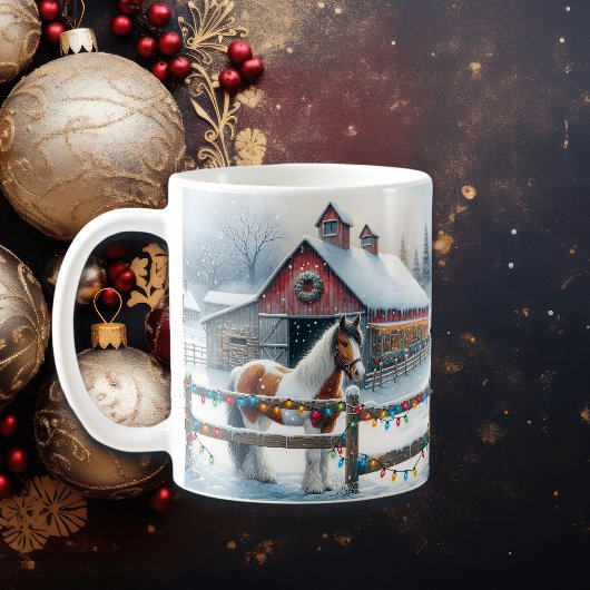 Mug Beau cheval sur une ferme de Noël