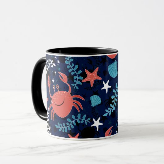 Mug Beau motif de mer avec crabes. (Devant gauche)