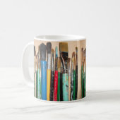 Mug Beaucoup de pinceaux colorés (Devant gauche)